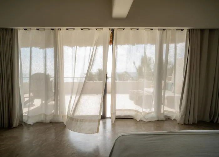 Chiringuito Hotel 4*