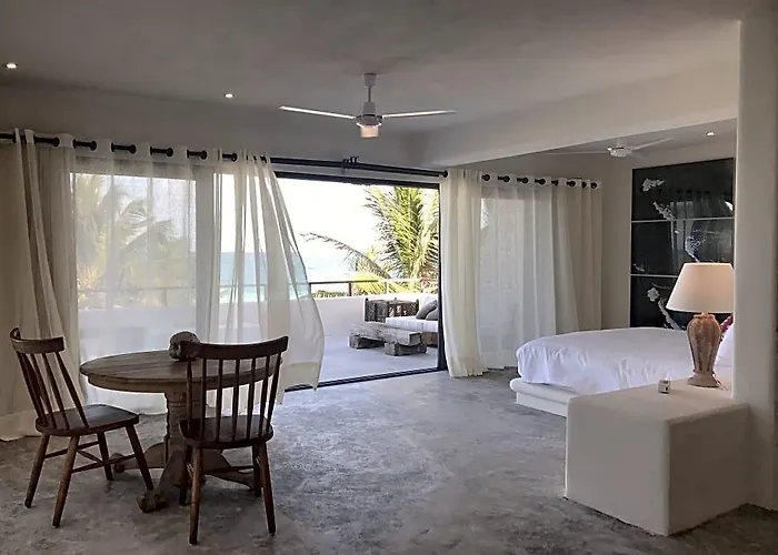Chiringuito Hotel 4*